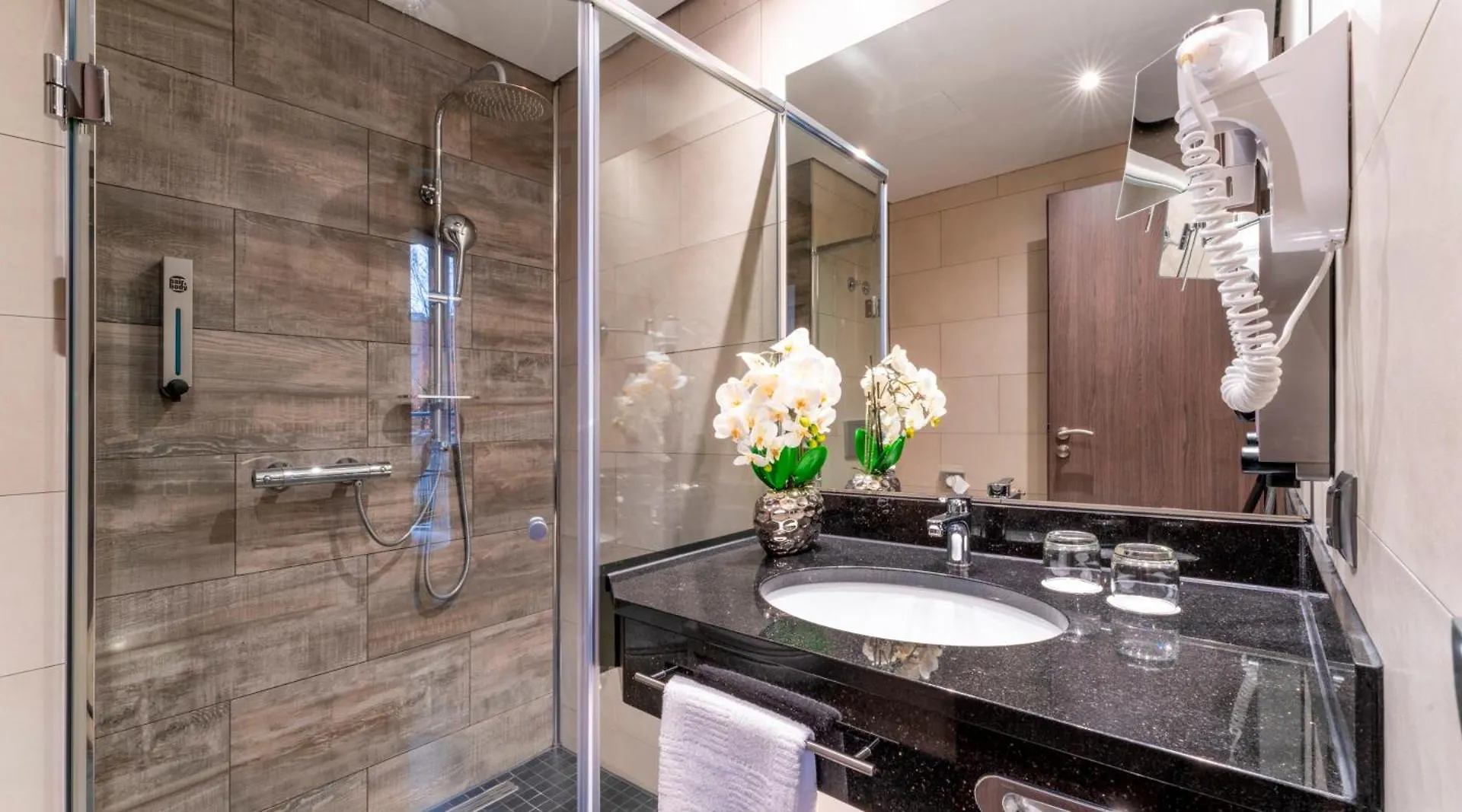 Plaza Premium Parkhotel Norderstedt