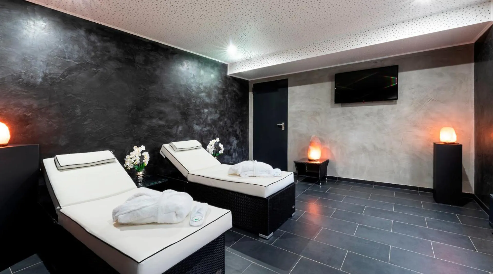 Plaza Premium Parkhotel Norderstedt 3*,